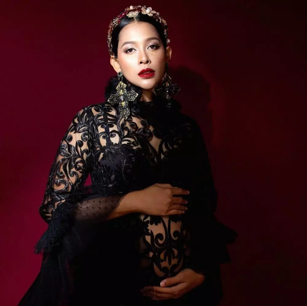 8 potret maternity Bunga Jelitha © 2020 brilio.net