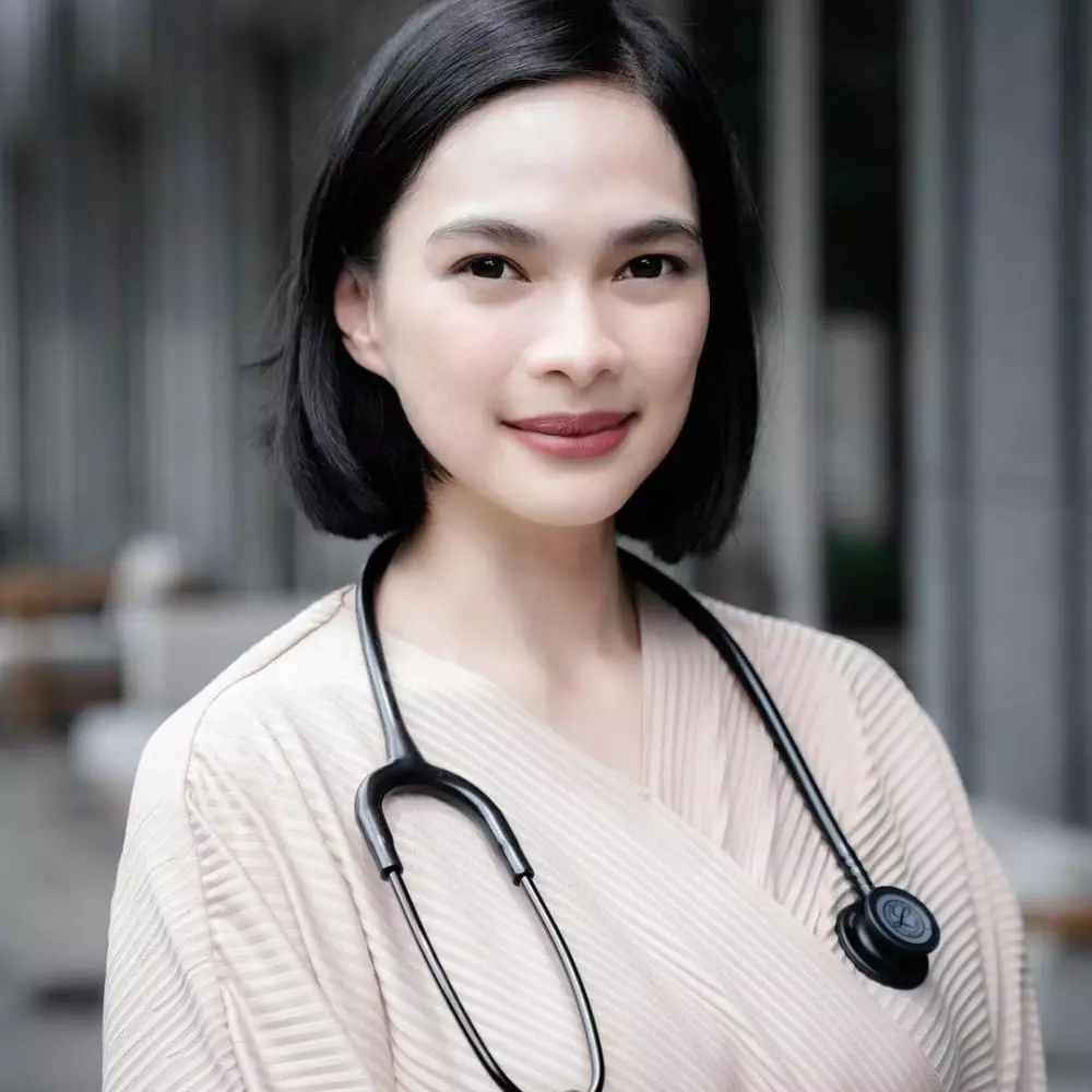 8 seleb dokter © Instagram 8 seleb dokter © Instagram