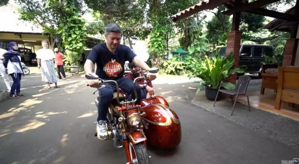 rumah 6 sultan © YouTube rumah 6 sultan © YouTube