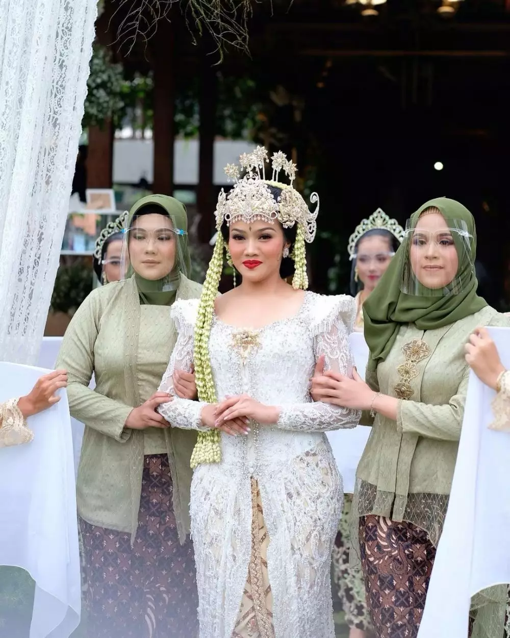 Momen akad nikah Yura Yunita © 2020 brilio.net