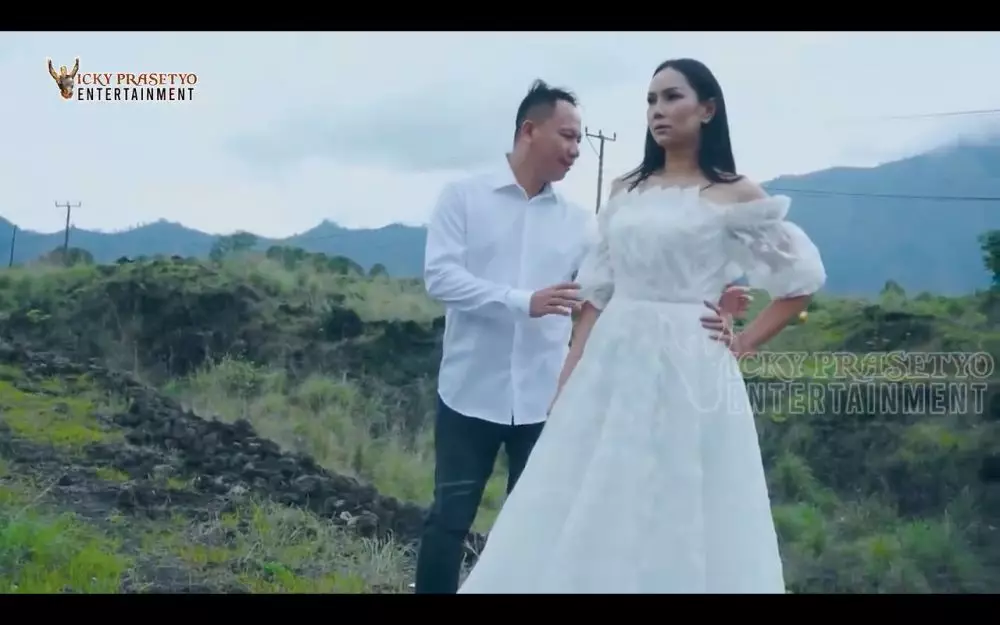 prewedding Vicky Prasetyo dan Kalina YouTube prewedding Vicky Prasetyo dan Kalina YouTube