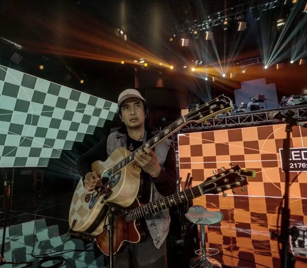 perjalanan karier piyu padi © berbagai sumber perjalanan karier piyu padi © berbagai sumber