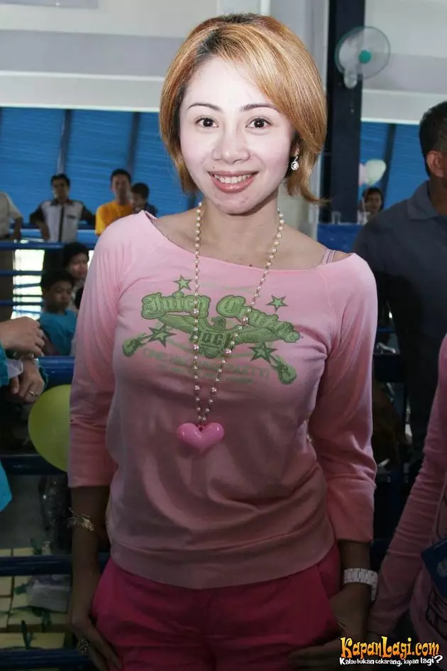 Potret transformasi Femmy Permatasari Berbagai sumber Potret transformasi Femmy Permatasari Berbagai sumber