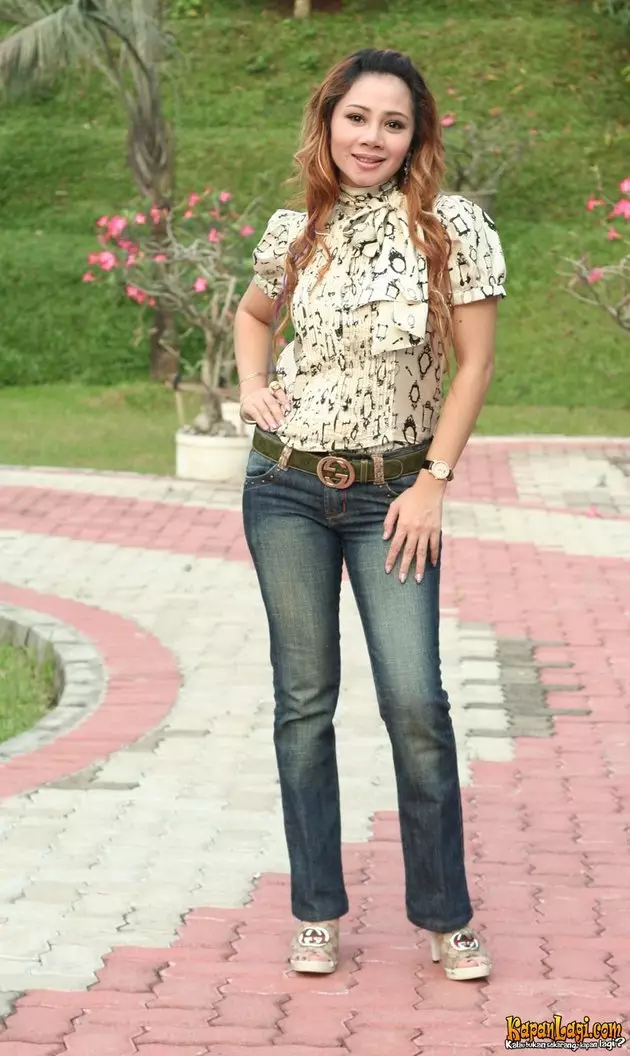 Potret transformasi Femmy Permatasari Berbagai sumber Potret transformasi Femmy Permatasari Berbagai sumber