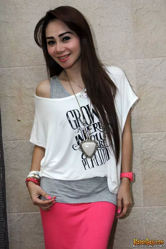 Potret transformasi Femmy Permatasari Berbagai sumber Potret transformasi Femmy Permatasari Berbagai sumber