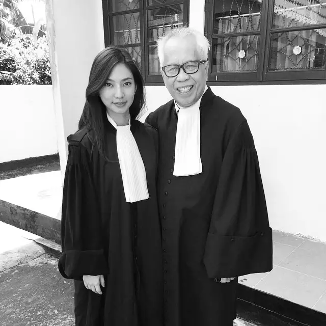 Potret lawas 6 seleb yang kini jadi pengacara Berbagai sumber