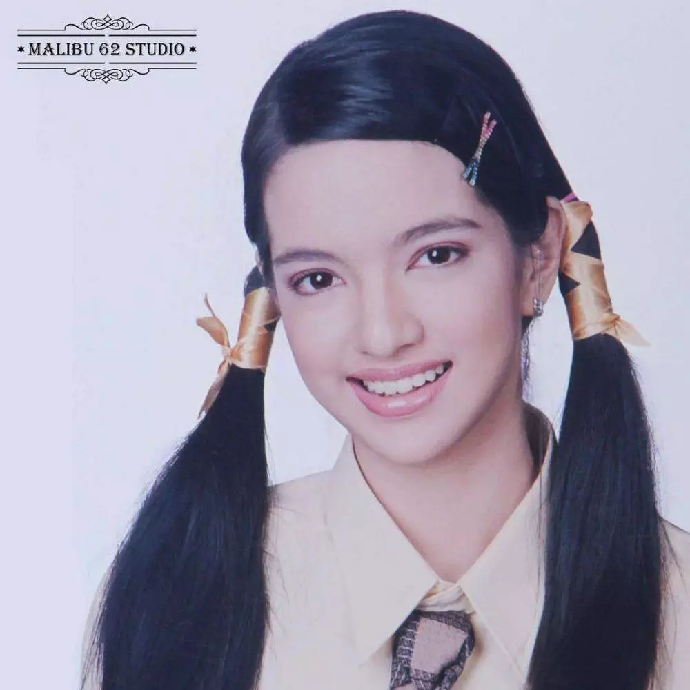 Potret pesinetron cantik saat remaja © 2020 brilio.net Potret pesinetron cantik saat remaja © 2020 brilio.net