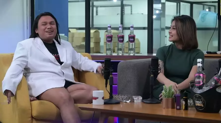 Awkarin ungkap kapan putus sabian tama © YouTube