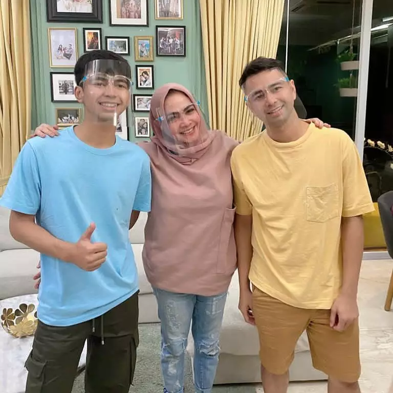 penampilan Raffi Ahmad dan Dimas curi perhatian Instagram penampilan Raffi Ahmad dan Dimas curi perhatian Instagram