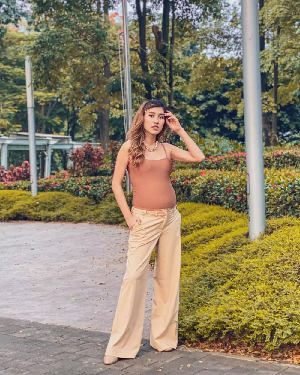 Louise Anastasya pamer baby bump © Instagram Louise Anastasya pamer baby bump © Instagram