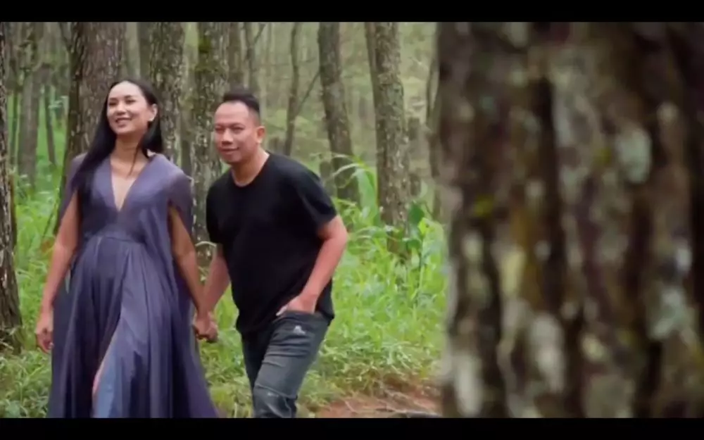 Prewedding Kalina dan Vicky berbagai tema © 2020 brilio.net Prewedding Kalina dan Vicky berbagai tema © 2020 brilio.net