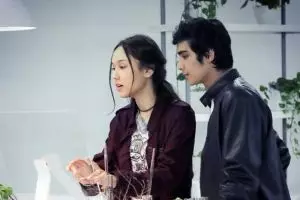 Nih film yang menggambarkan Indonesia di tahun 2045, ada hacker cantik
