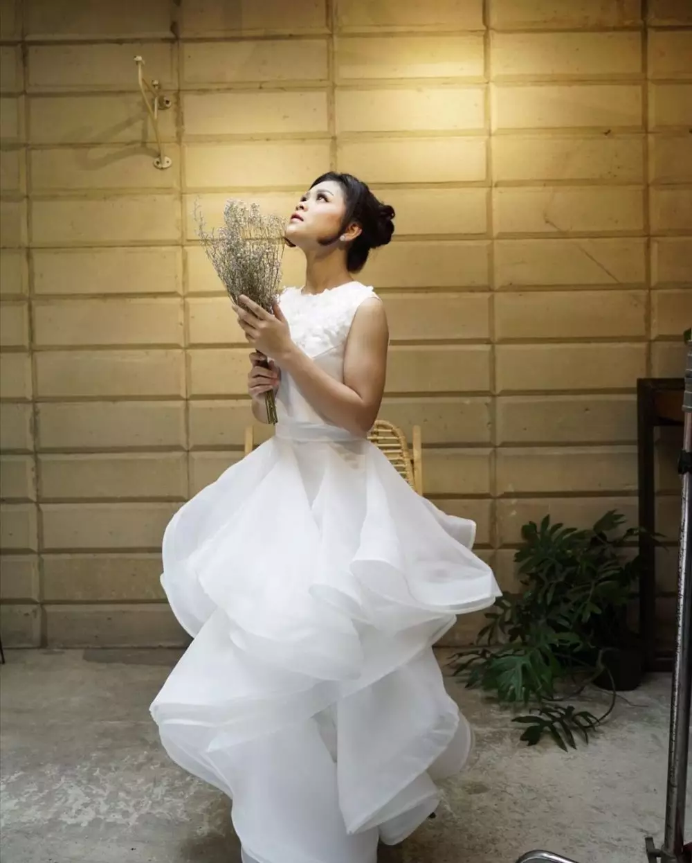 Gaya pemotretan Meli LIDA © 2020 brilio.net Gaya pemotretan Meli LIDA © 2020 brilio.net