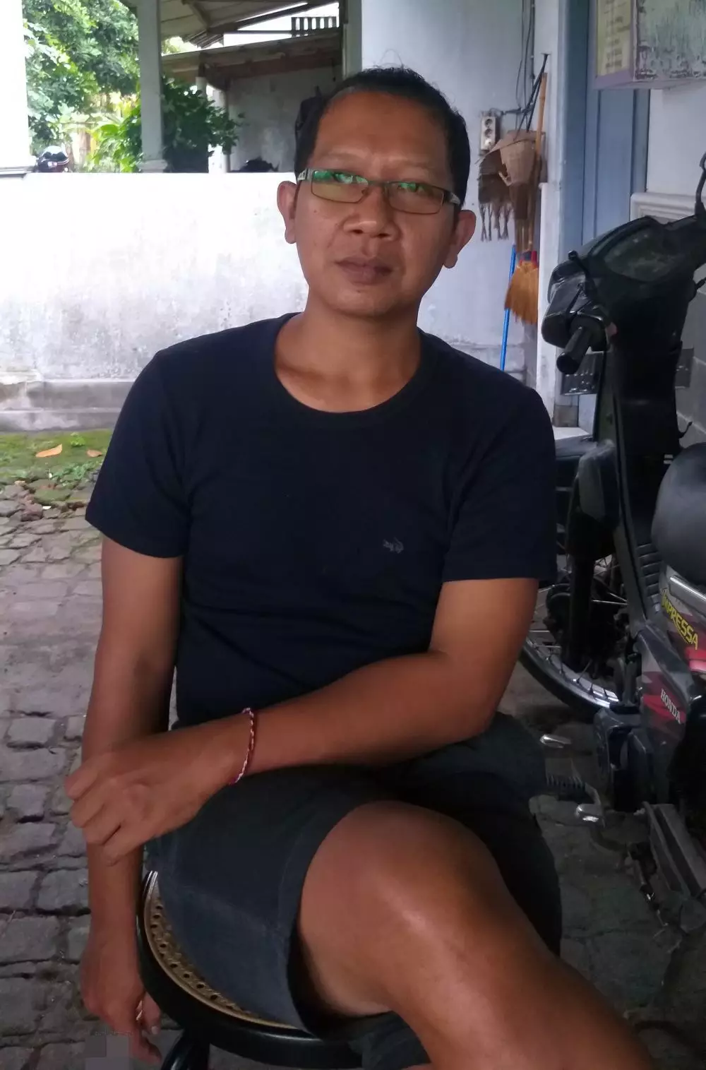 Seniman teater bertahan di tengah pandemi © berbagai sumber Seniman teater bertahan di tengah pandemi © berbagai sumber