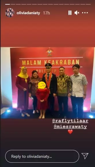 anak Nia Daniaty dan kekasih © Instagram anak Nia Daniaty dan kekasih © Instagram