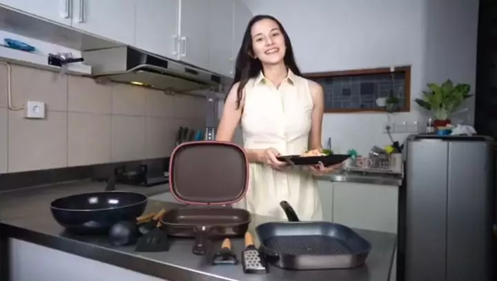 potret terbaru Dahlia Poland © 2020 brilio.net