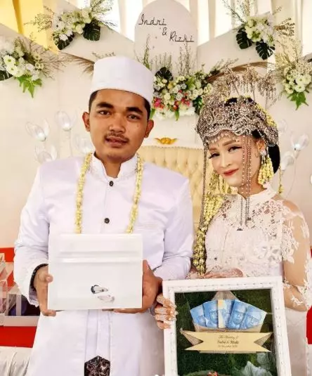 menikah dengan mahar ikan cupang Instagram