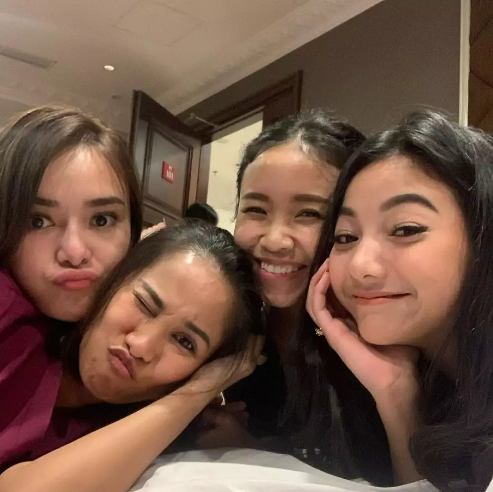 Momen kompak aktris Ikatan Cinta © Instagram Momen kompak aktris Ikatan Cinta © Instagram