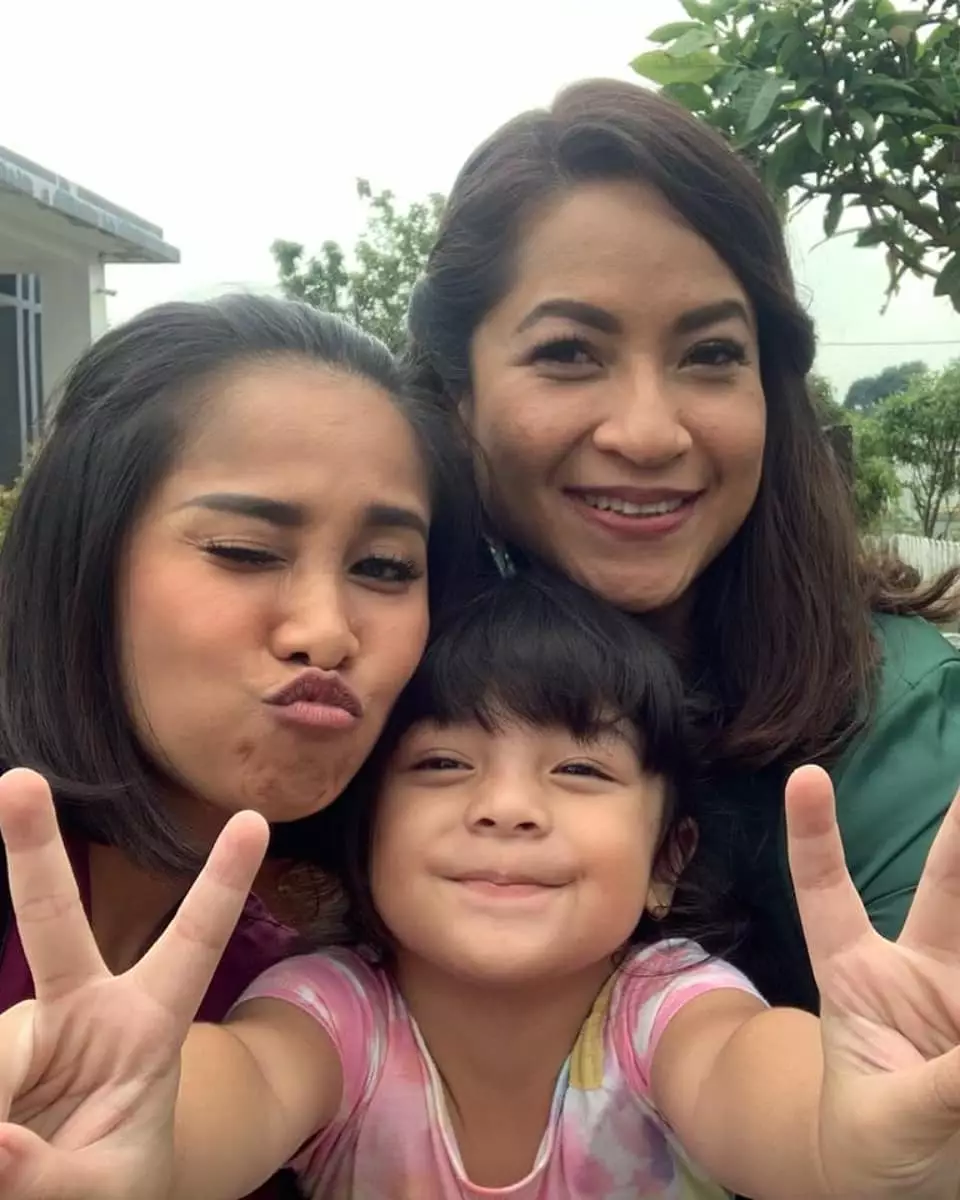 Momen kompak aktris Ikatan Cinta © Instagram Momen kompak aktris Ikatan Cinta © Instagram