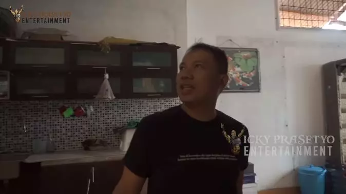 Rumah masa kecil Vicky Prasetyo © 2020 brilio.net