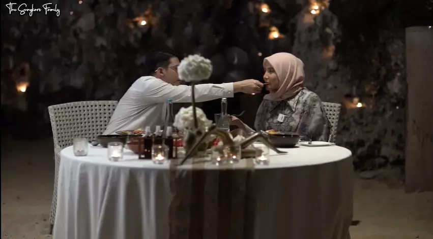 Momen private dinner Irwansyah dan Zaskia Sungkar © YouTube