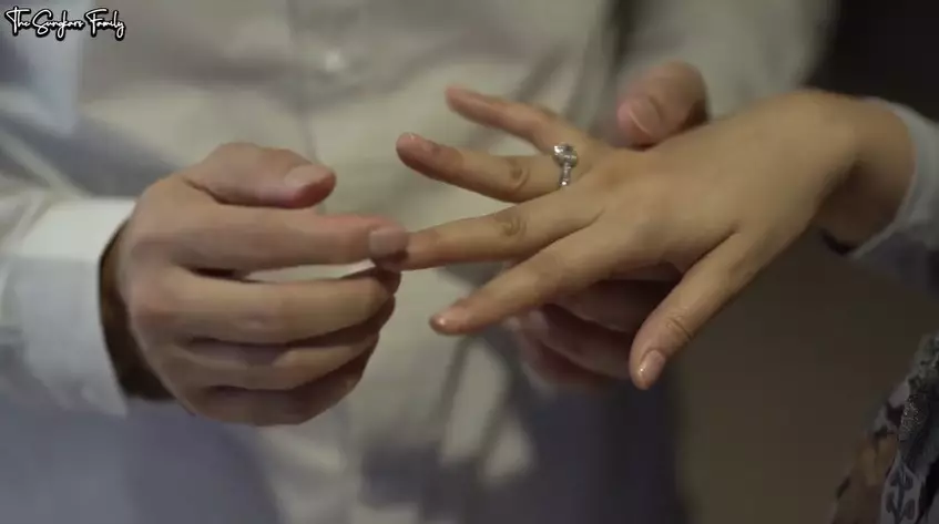 Momen private dinner Irwansyah dan Zaskia Sungkar © YouTube