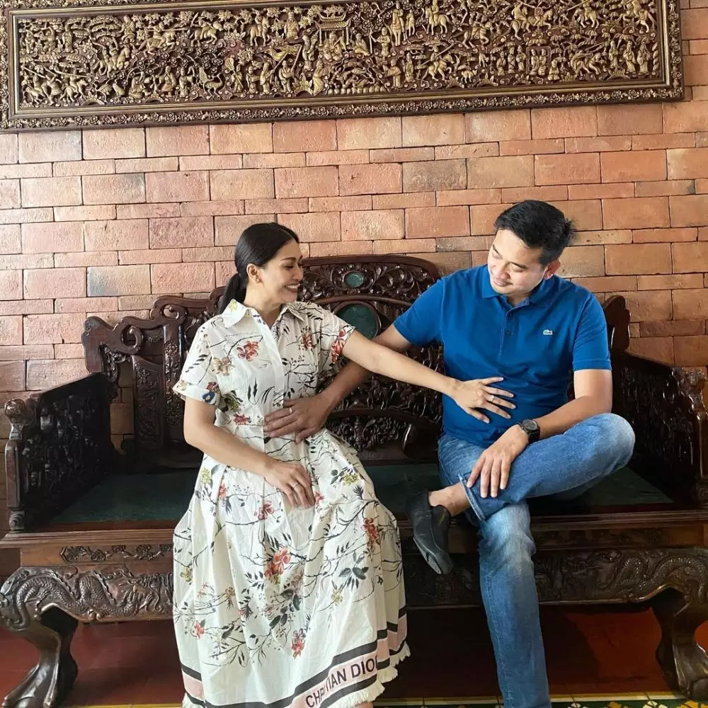 Tata Janeeta pamer perut buncit Instagram