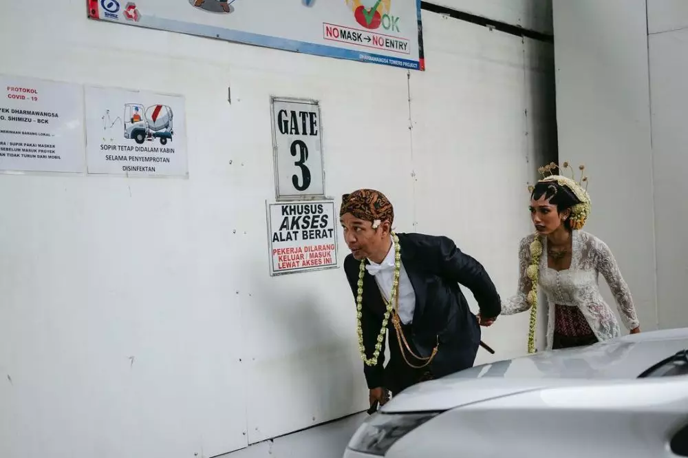 pernikahan Dimas Djayadiningrat © 2020 brilio.net/ Instagram pernikahan Dimas Djayadiningrat © 2020 brilio.net/ Instagram