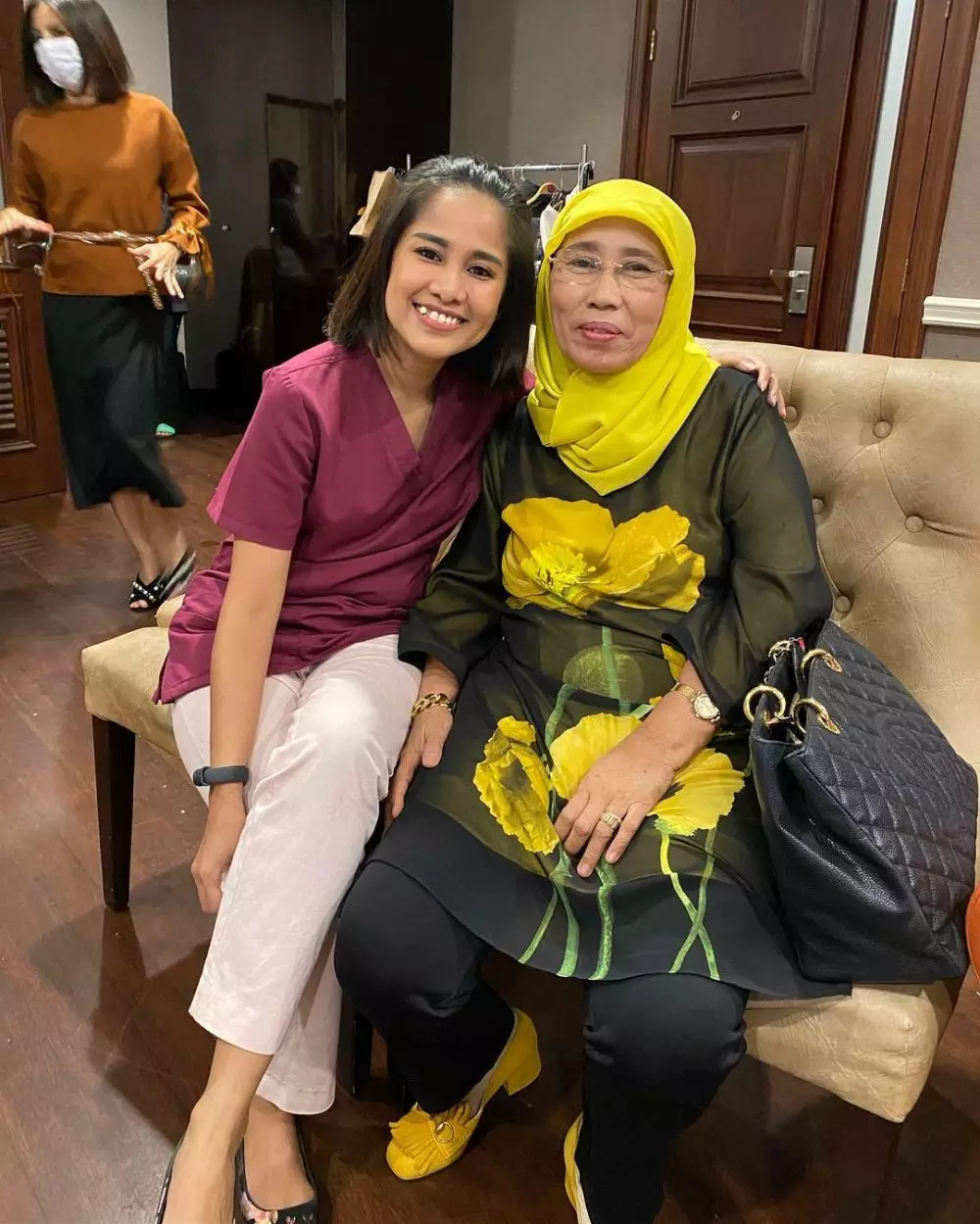 Inul bertemu para pemain Ikatan Cinta Instagram