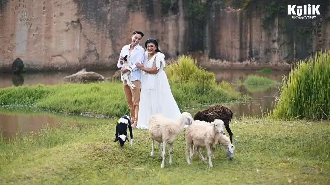 pemotretan prewedding dengan hewan © Instagram