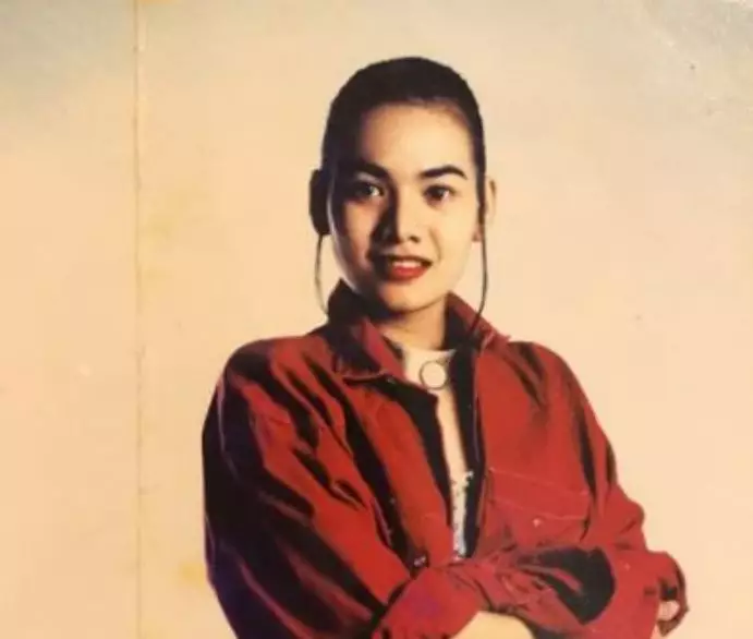 ibu 10 seleb saat muda © Instagram