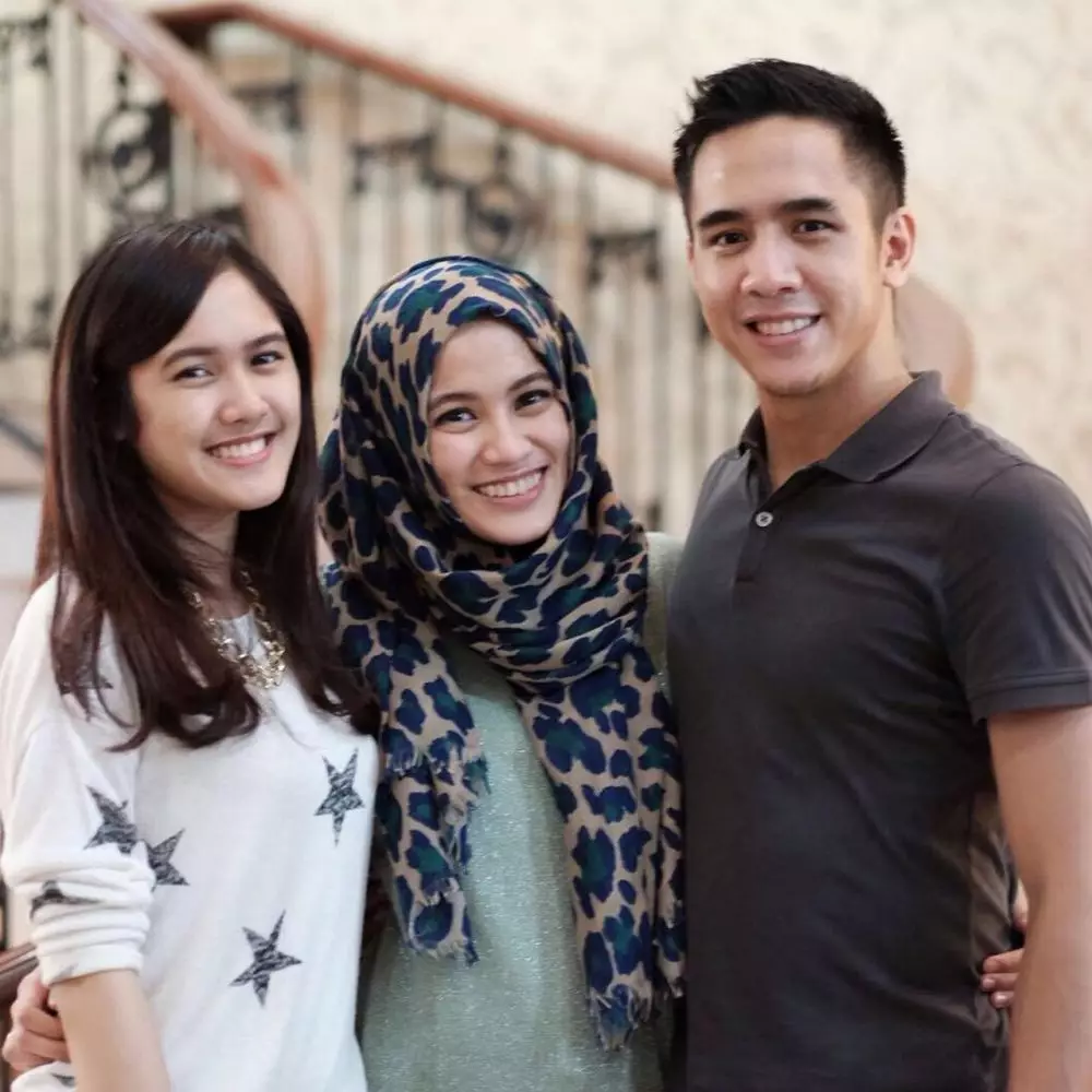 alyssa dan kakak © Instagram