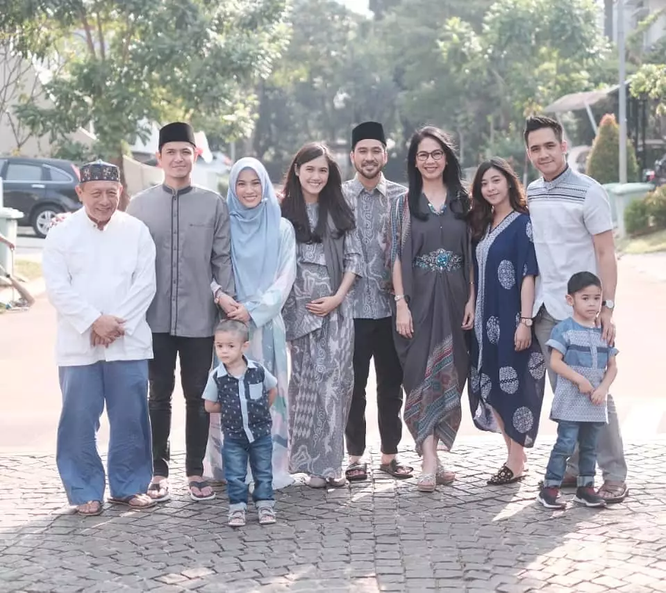 alyssa dan kakak © Instagram