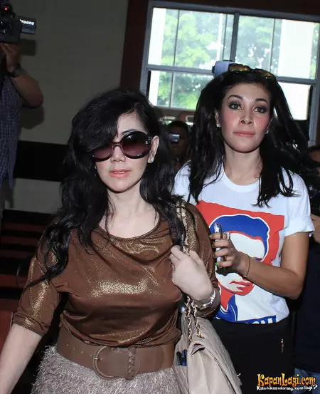 Potret masa muda hingga kini Amy Qanita © berbagai sumber