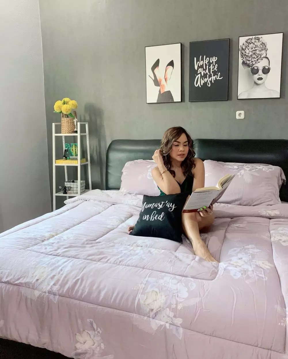 kamar 8 presenter cantik © Instagram kamar 8 presenter cantik © Instagram