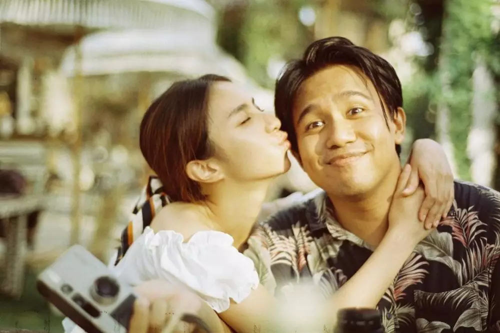 Potret liburan seru Joshua Suherman © 2020 brilio.net