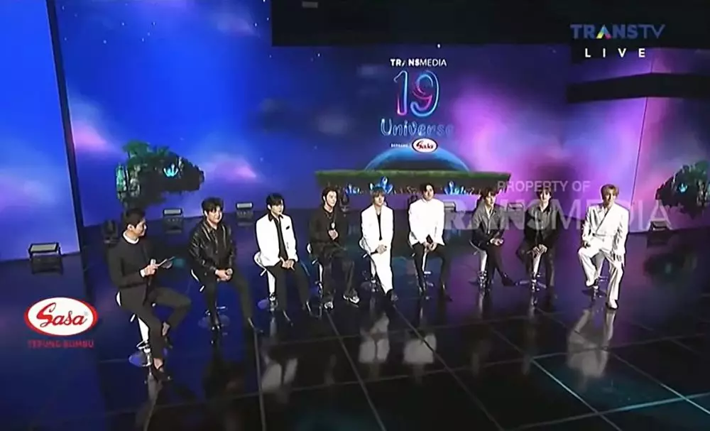 Sasa dan Korean Wave © 2020 brilio.net Sasa dan Korean Wave © 2020 brilio.net