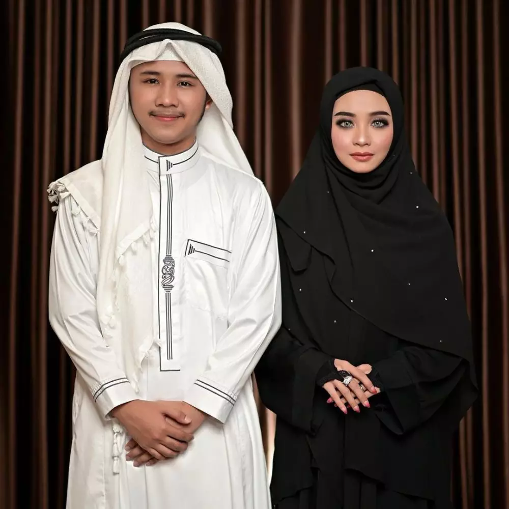 seleb dengan Arabian style © 2020 brilio.net