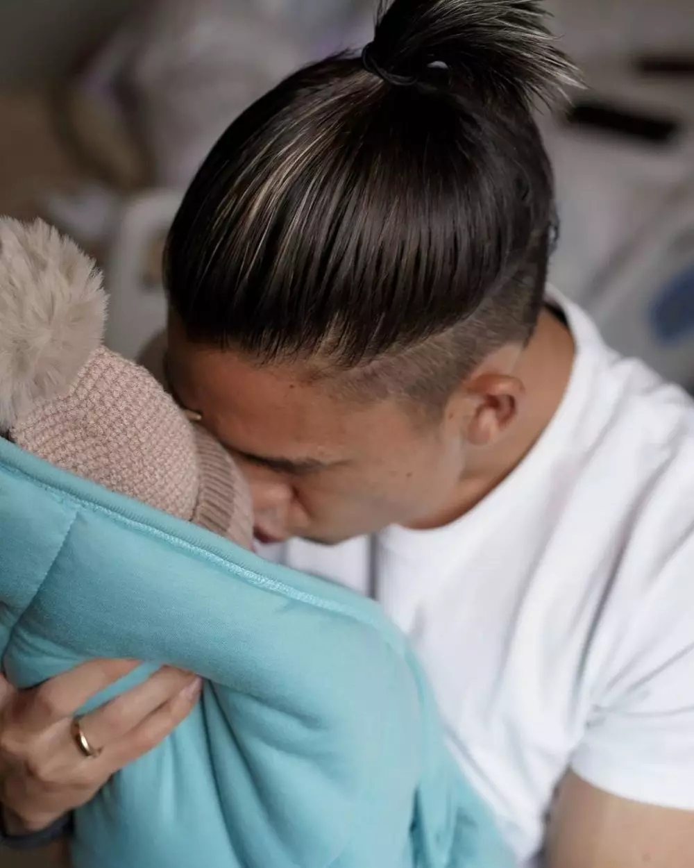 Kim Kurniawan dan anak © Instagram