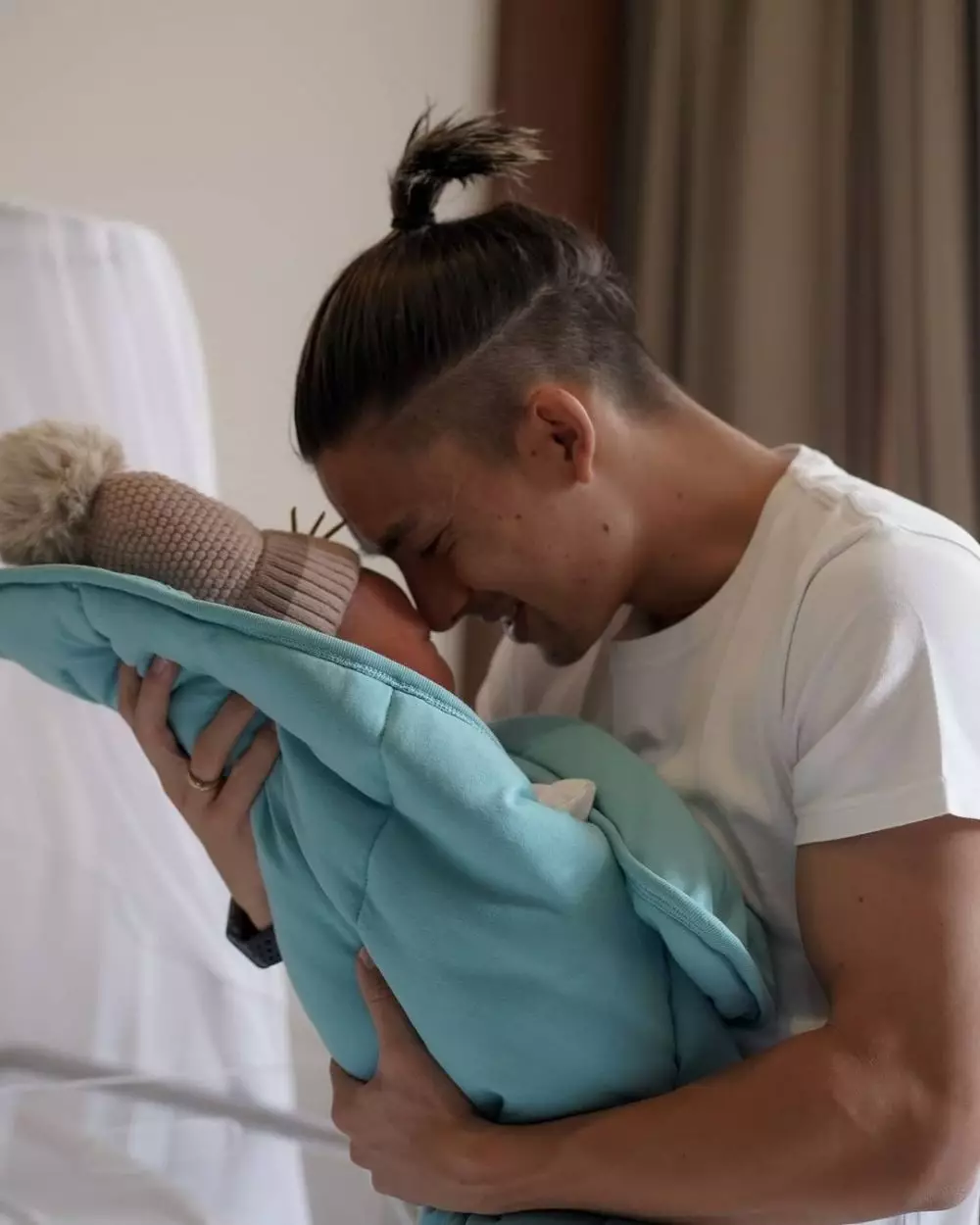 Kim Kurniawan dan anak © Instagram