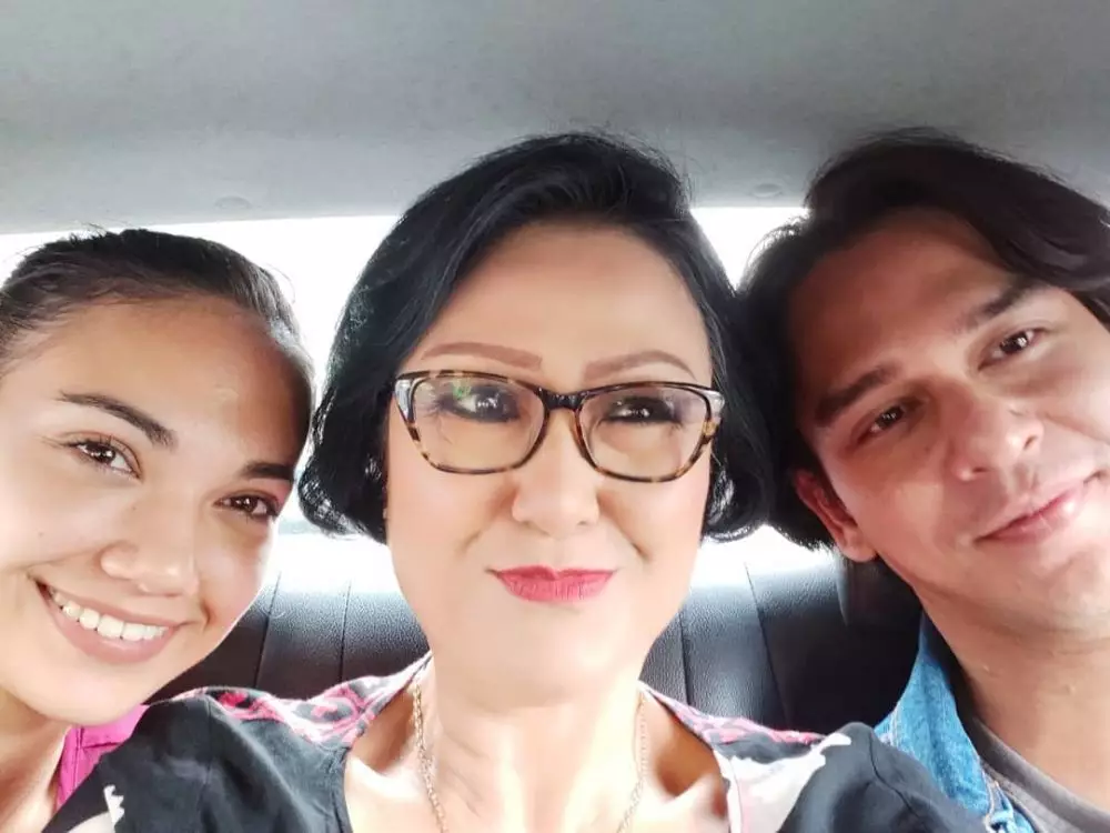 seleb cantik usia 60 lebih © Instagram seleb cantik usia 60 lebih © Instagram