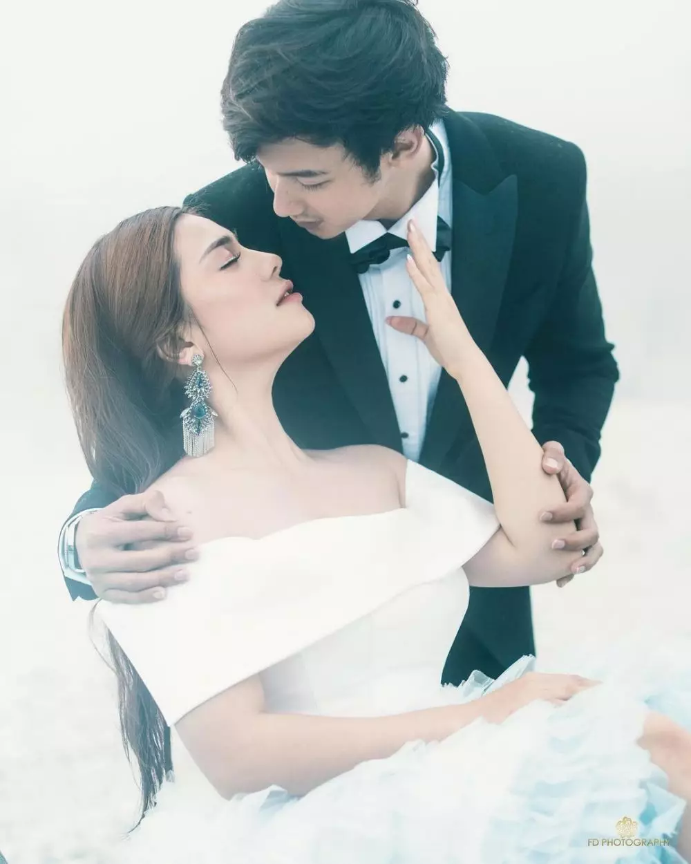 felicya dan hito dengan kabut © 2020 brilio.net felicya dan hito dengan kabut © 2020 brilio.net