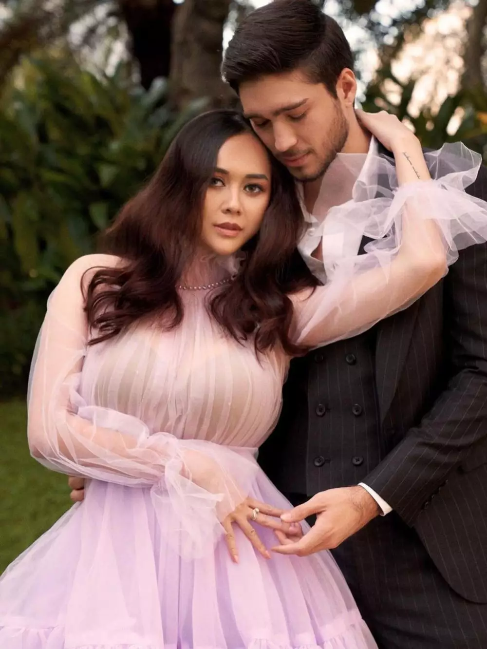 fakta perceraian Aura Kasih ber