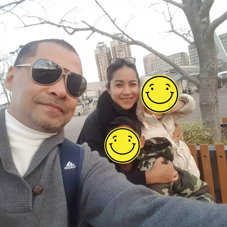 Seleb langganan ibu dan suami © 2020 brilio.net Seleb langganan ibu dan suami © 2020 brilio.net