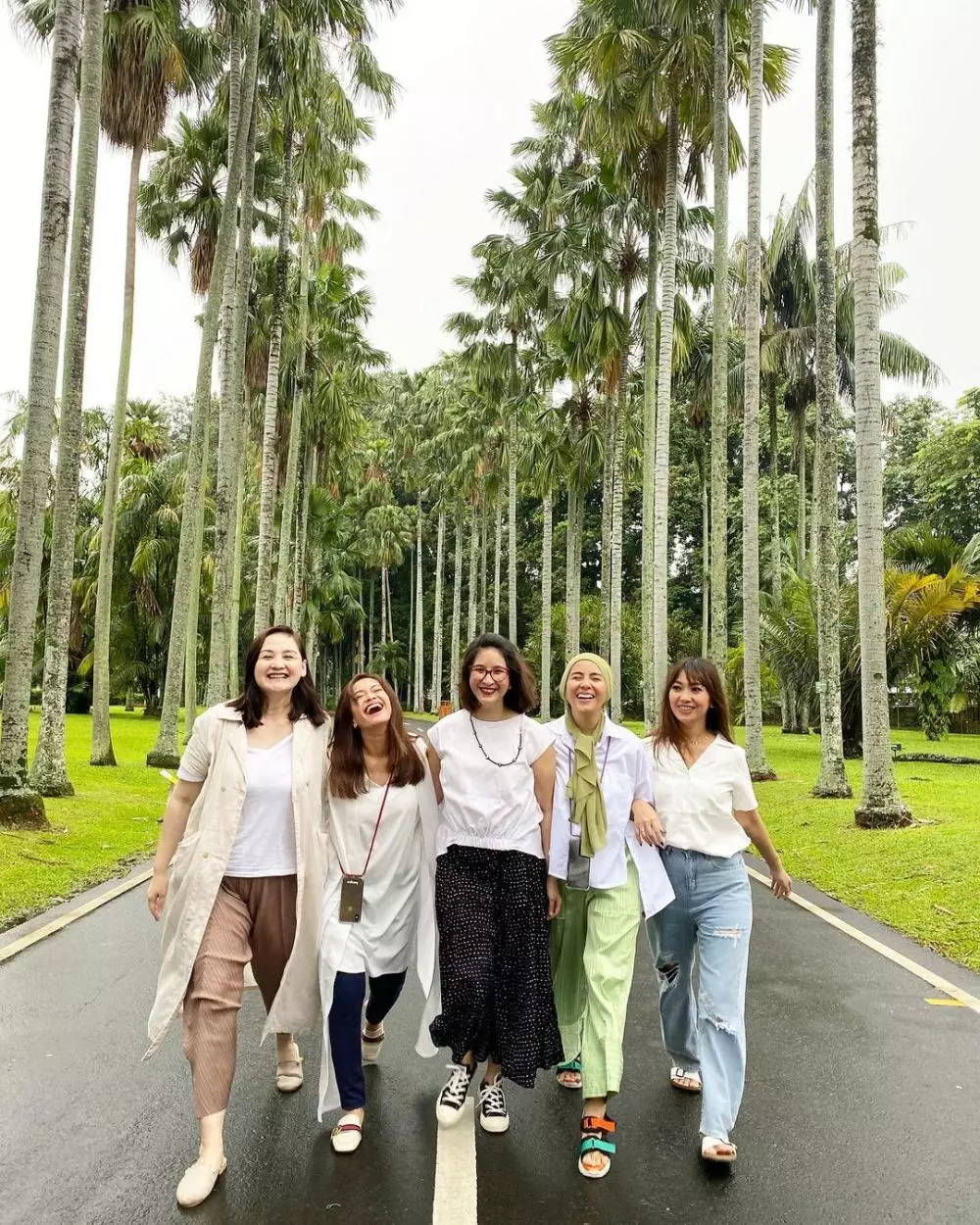 geng pesinetron dalam beragam tema © 2020 brilio.net