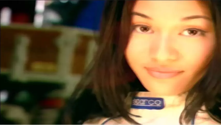 Dian Sastro di video klip berbagai sumber