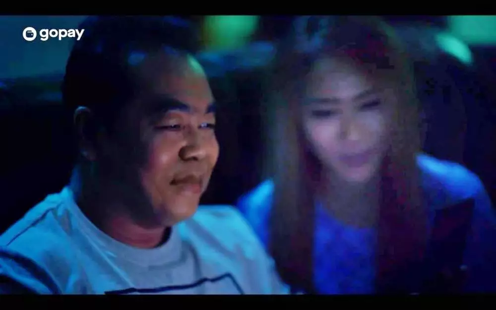 Alasan Adam Suseno cukur kumis Instagram