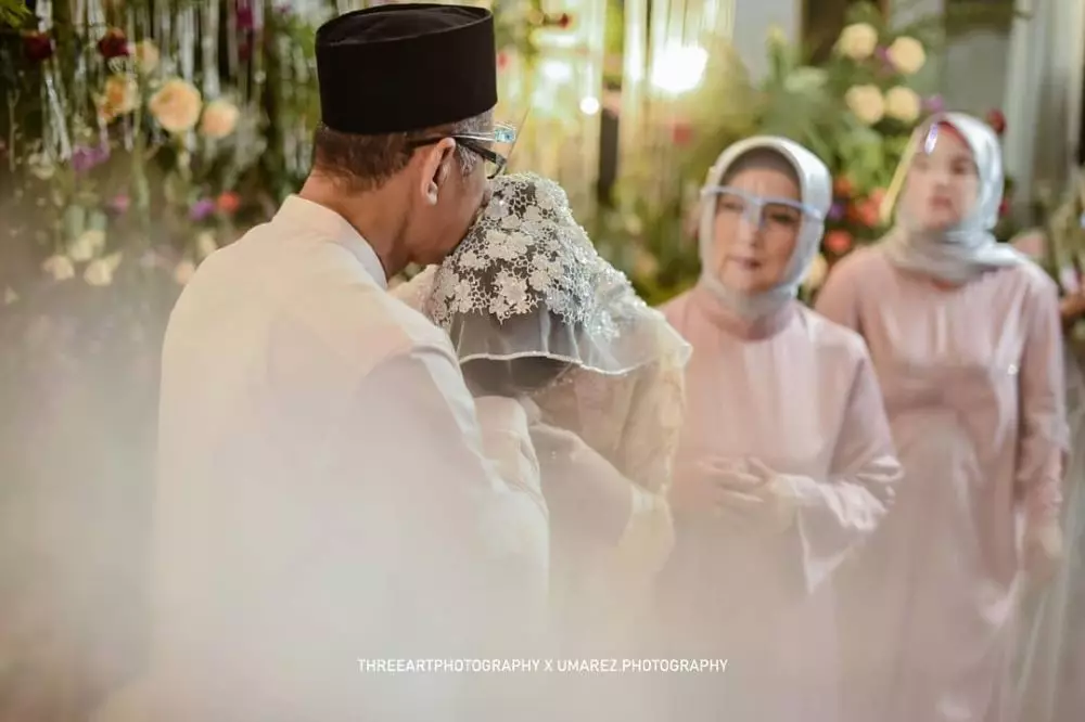 siraman dan pengajian Rosiana Dewi berbagai sumber
