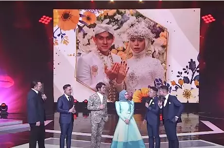 Momen Lesty Kejora dan Rizky Billar di Kiss Awards 2020 © Istimewa Momen Lesty Kejora dan Rizky Billar di Kiss Awards 2020 © Istimewa