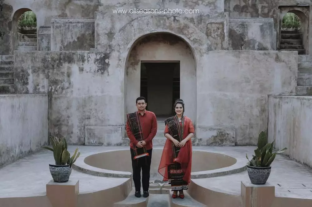 beda gaya seleb prewedding di jogja © berbagai sumber